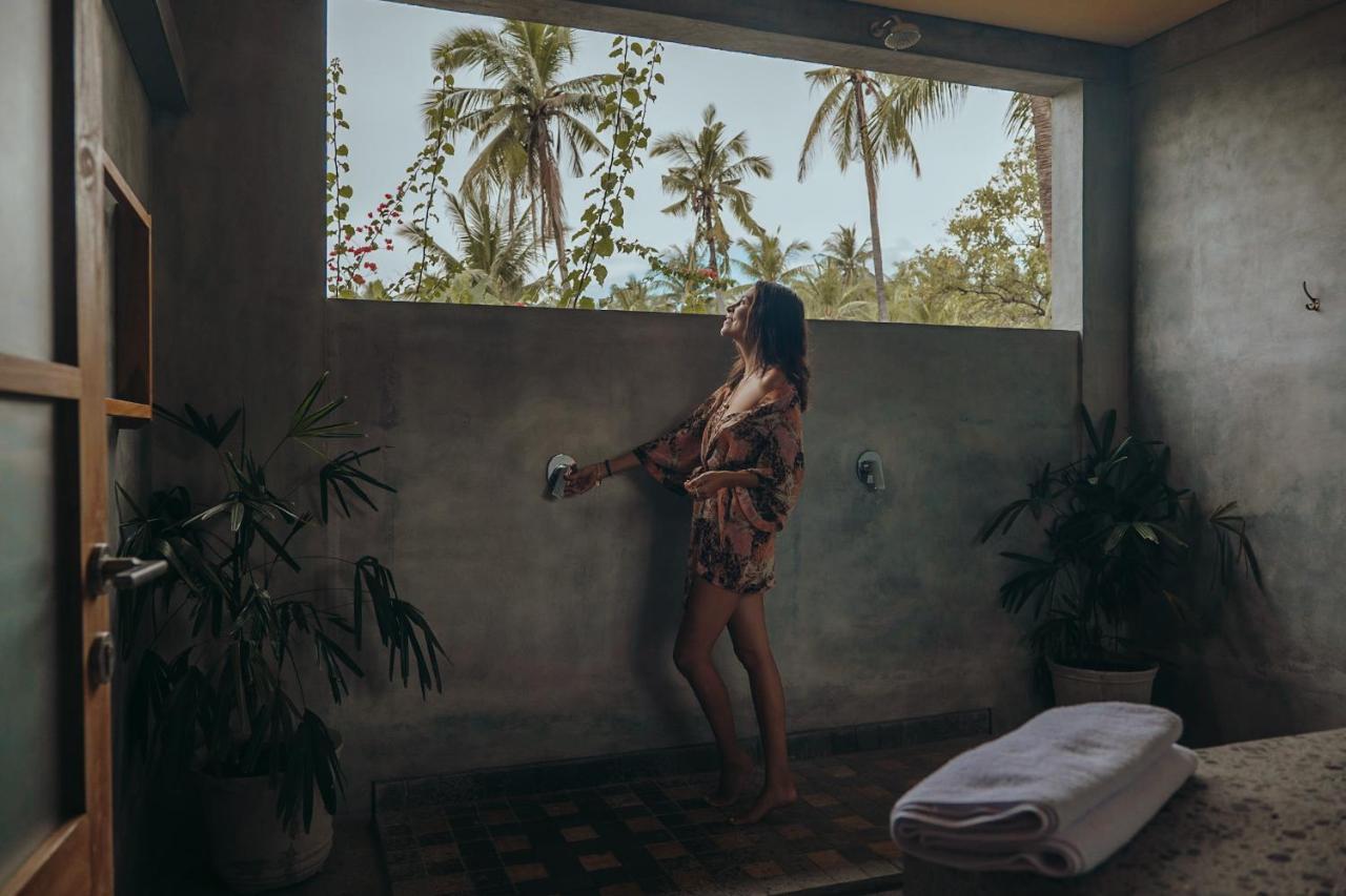 Mangroove Bay Boutique Hostel Banyuwedang Zewnętrze zdjęcie