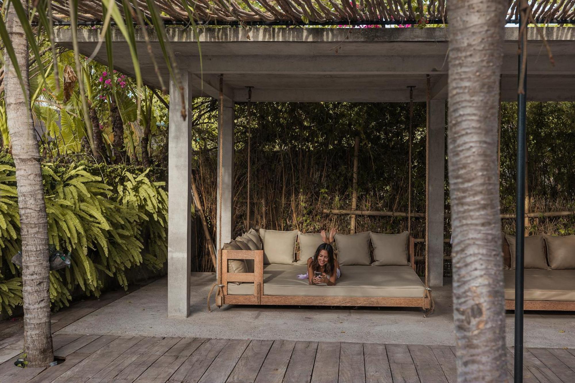 Mangroove Bay Boutique Hostel Banyuwedang Zewnętrze zdjęcie