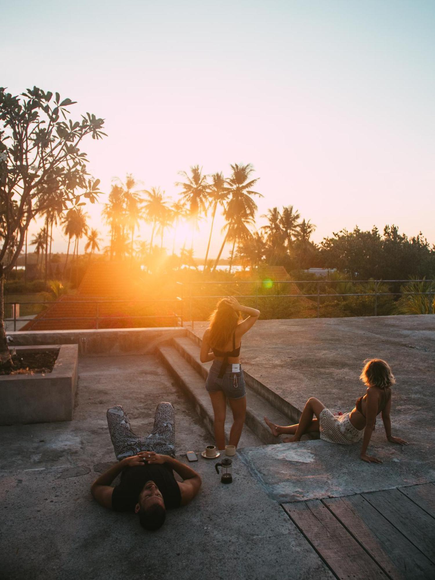 Mangroove Bay Boutique Hostel Banyuwedang Zewnętrze zdjęcie